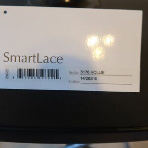 Jon Renau Hollie wig in Shaded Pralines and Cream 14/26S10